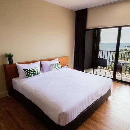 The Pat Hotel Jomtien Beach Exterior foto