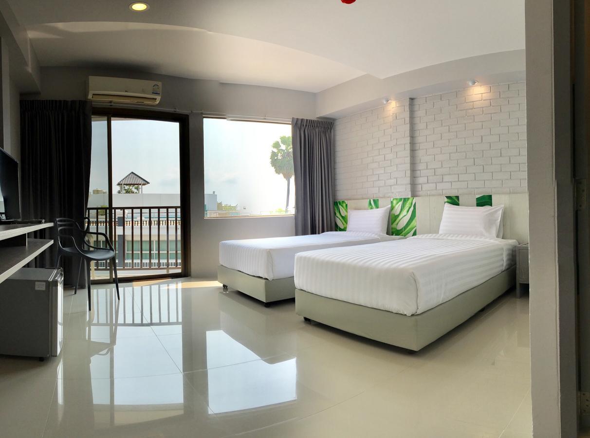 The Pat Hotel Jomtien Beach Exterior foto